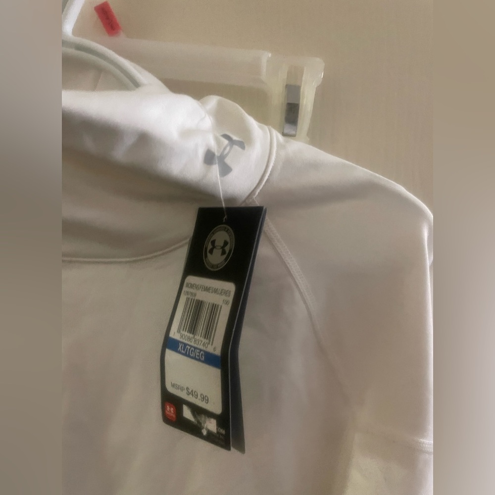 Under Armour White Mens LS Cold Gear XL NWT